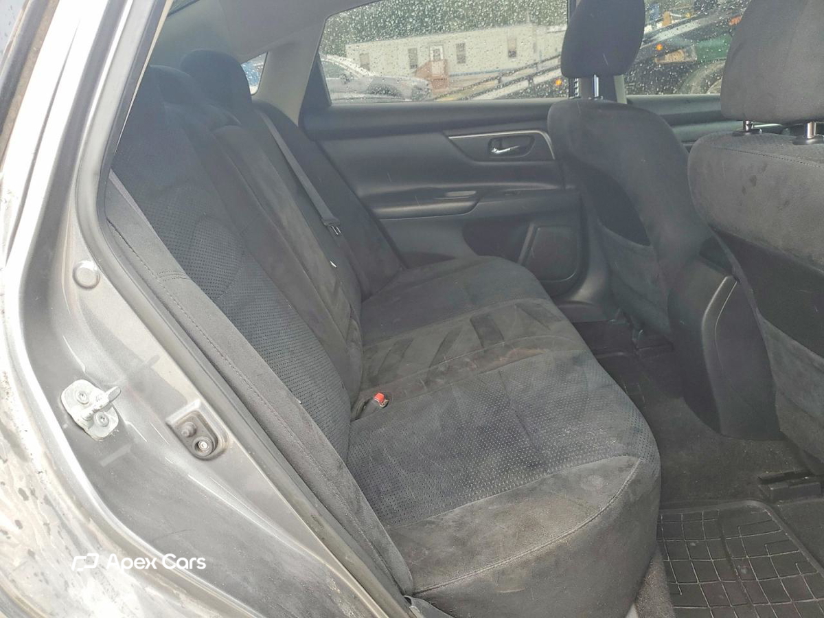 Nissan Altima 2015