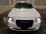 Chrysler 300 2016
