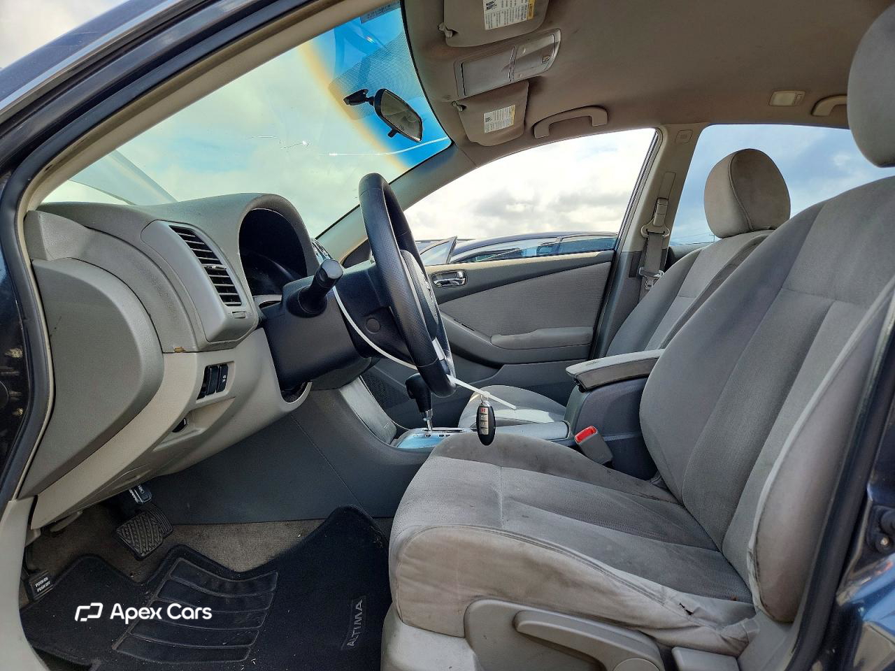 Nissan Altima 2010