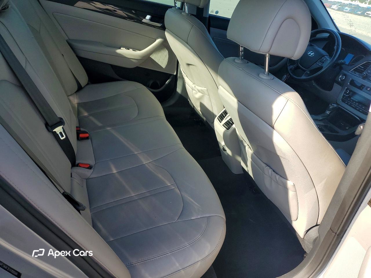 Hyundai Sonata 2015
