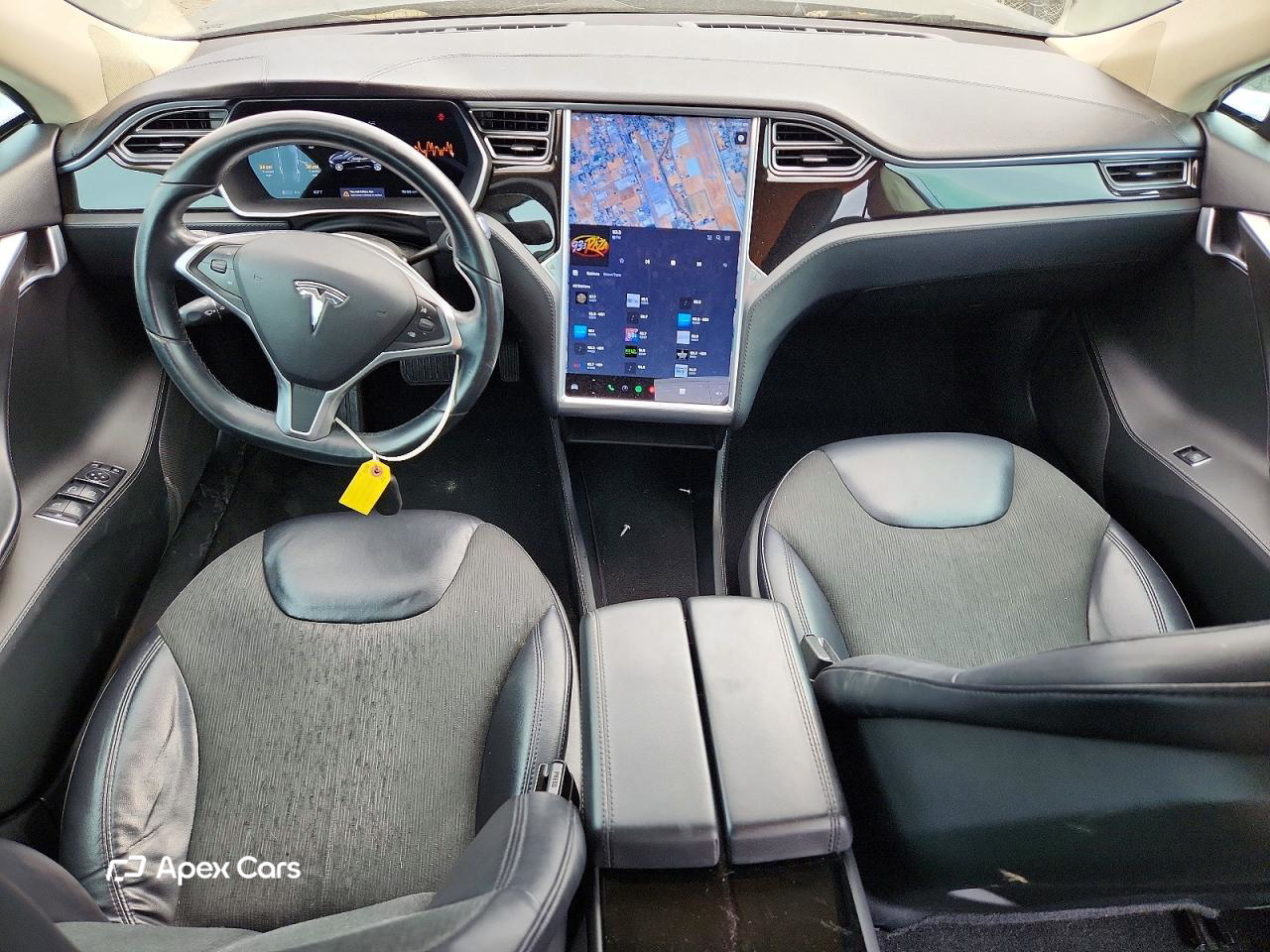 Tesla Model S 2014