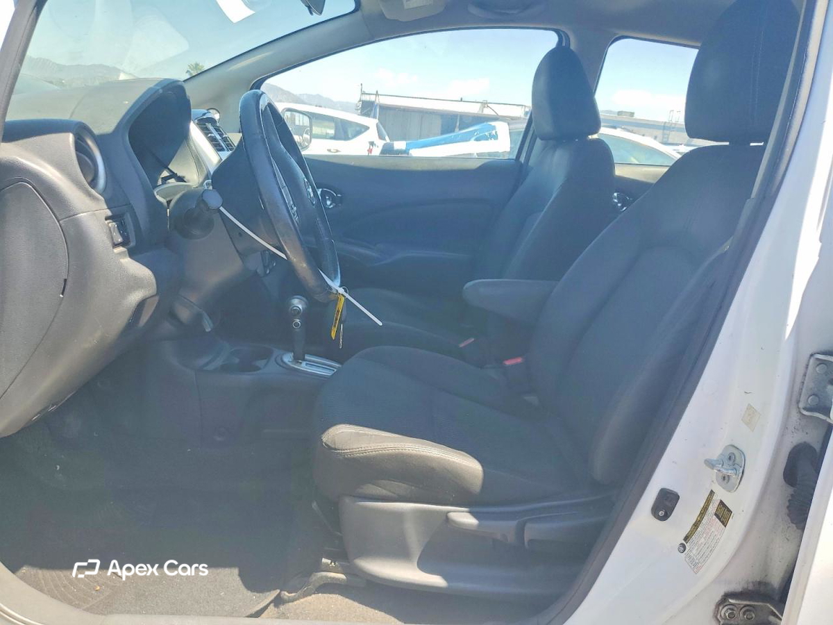 Nissan Versa 2016