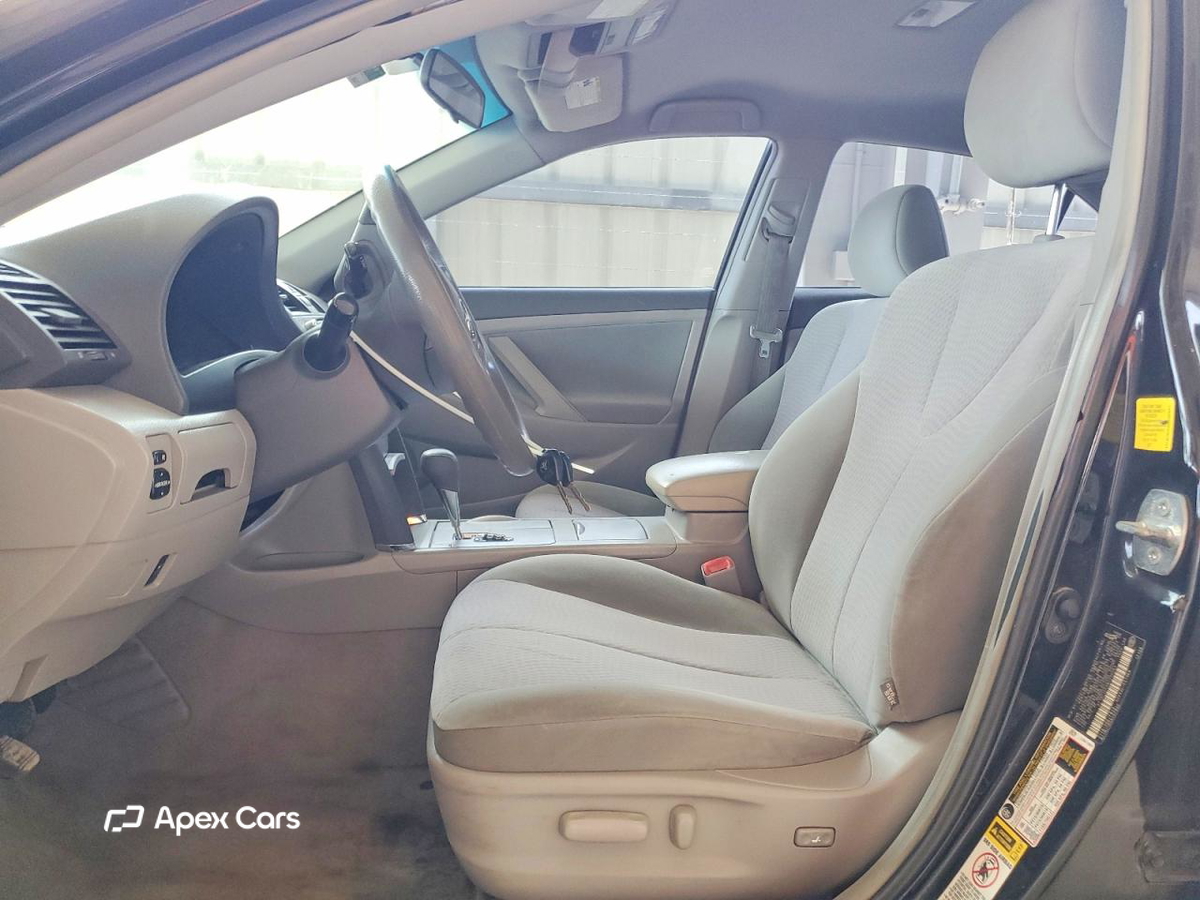 Toyota Camry 2011