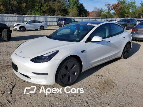 Tesla Model 3 2021 - Image 1 of 12