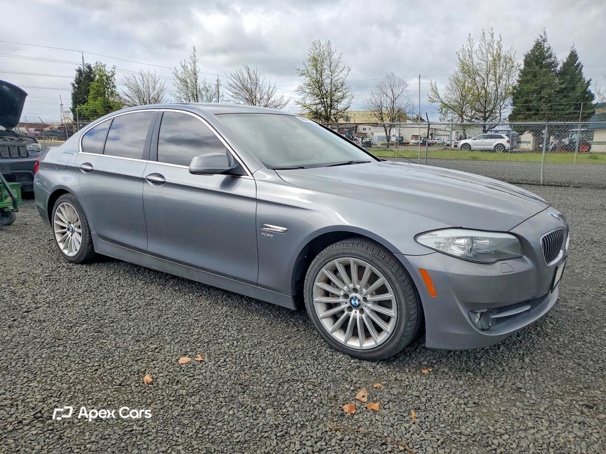 BMW Series 5 2012