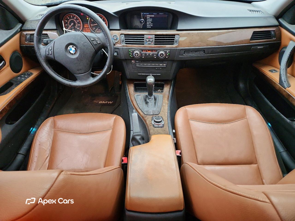 BMW Series 3 2010