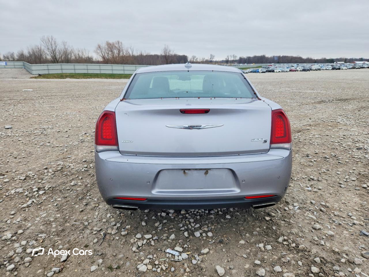 Chrysler 300 2015