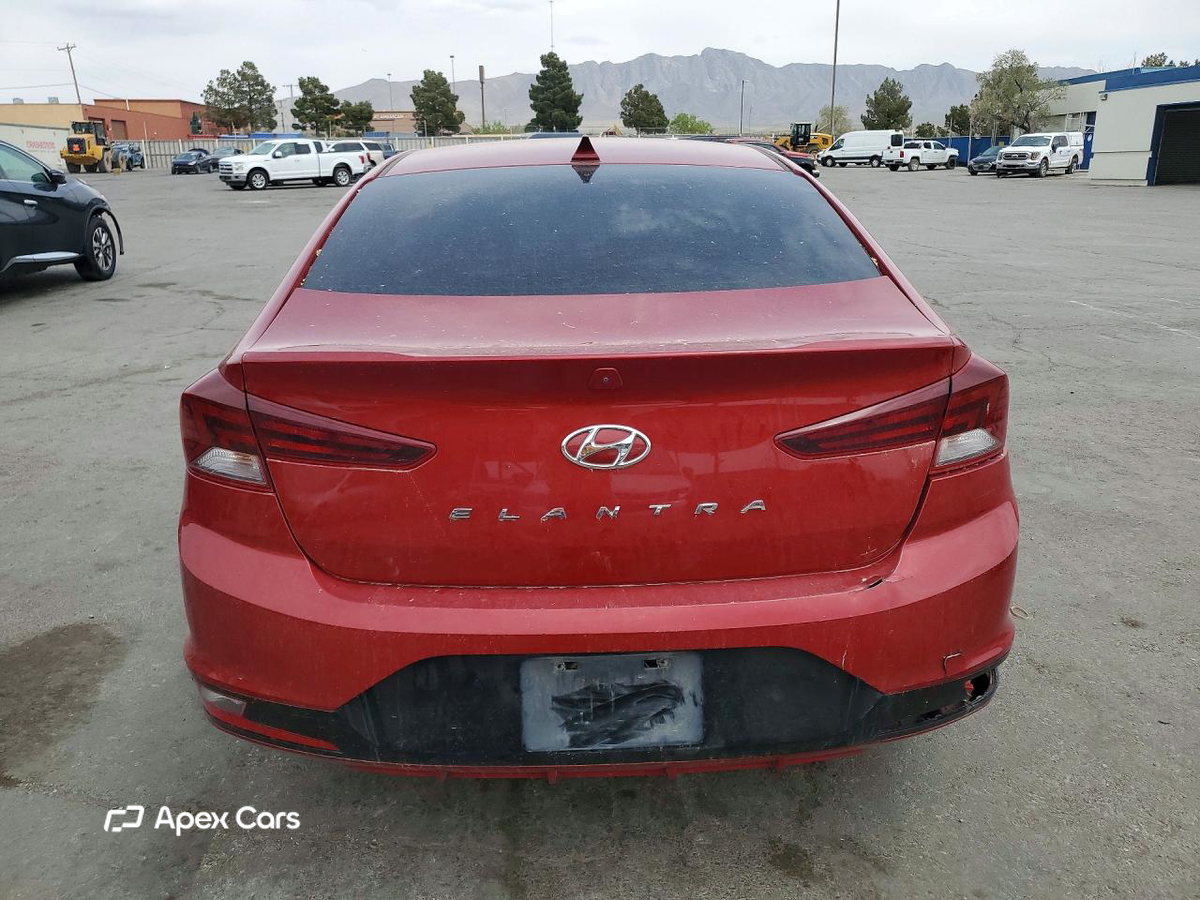 Hyundai Elantra 2019