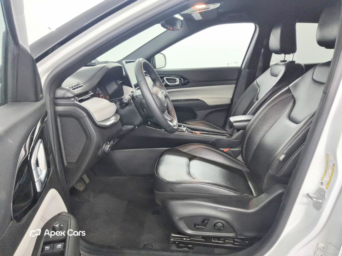 Jeep Compass 2025