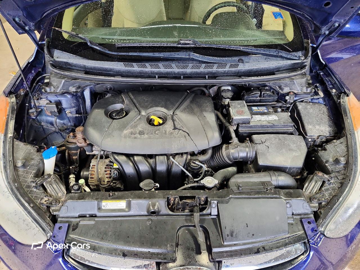 Hyundai Elantra 2013