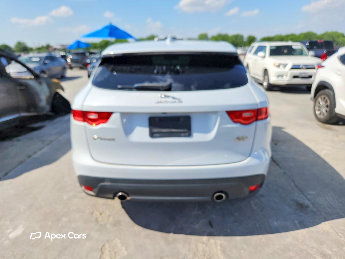 Jaguar F-Pace 2018