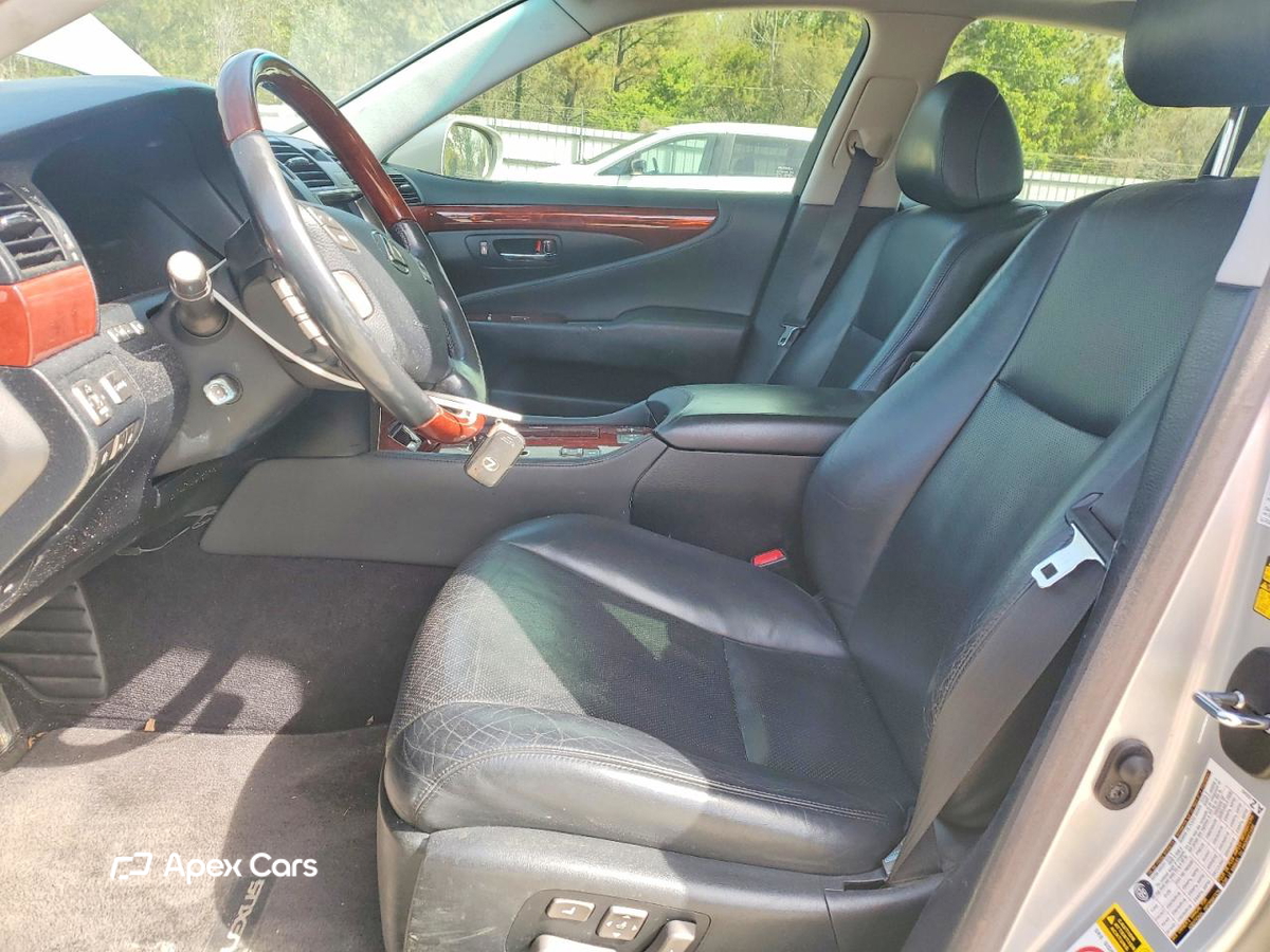 Lexus LS 2008