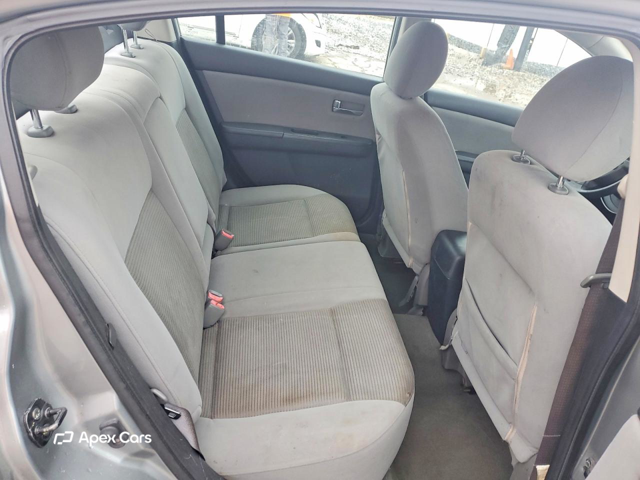Nissan Sentra 2012