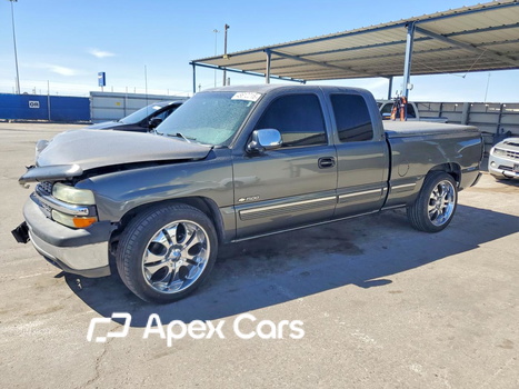 Chevrolet Silverado 2002 - Image 1 of 12