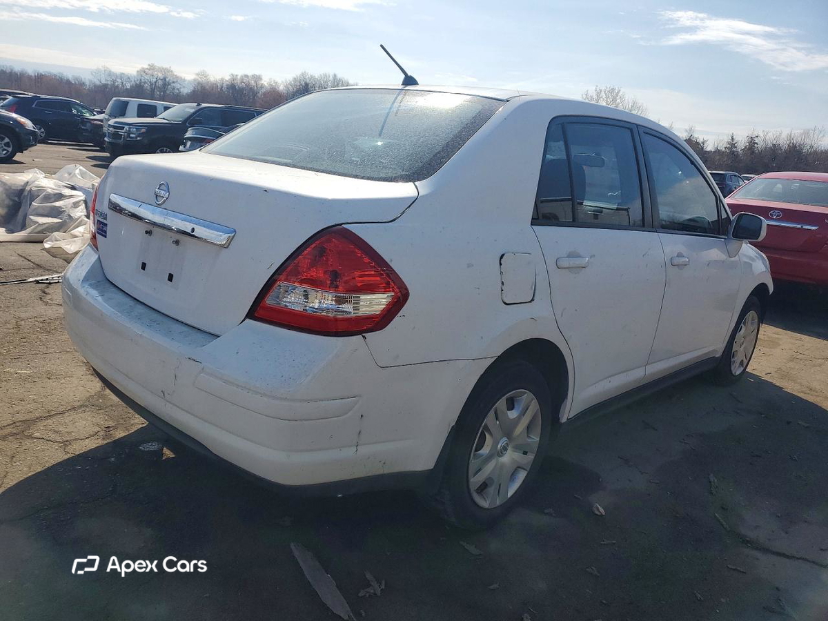 Nissan Versa 2010