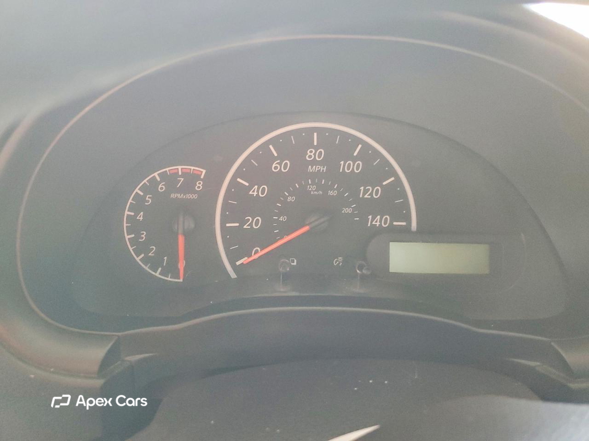 Nissan Versa 2016