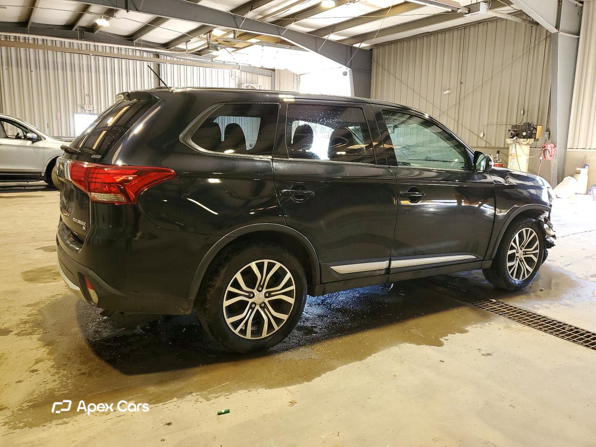 Mitsubishi Outlander 2016