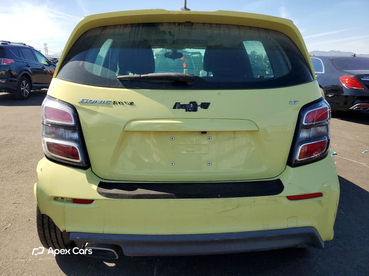 Chevrolet Sonic 2017