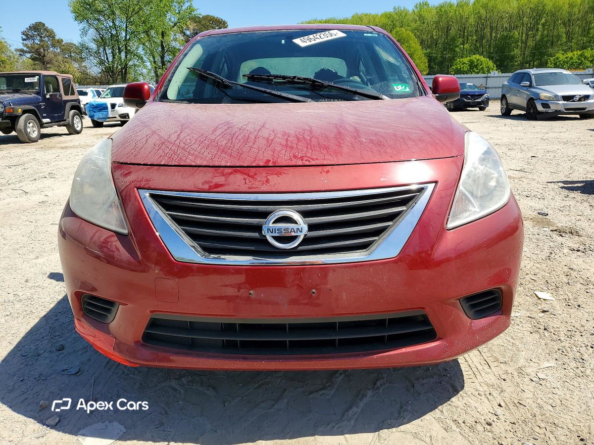 Nissan Versa 2013