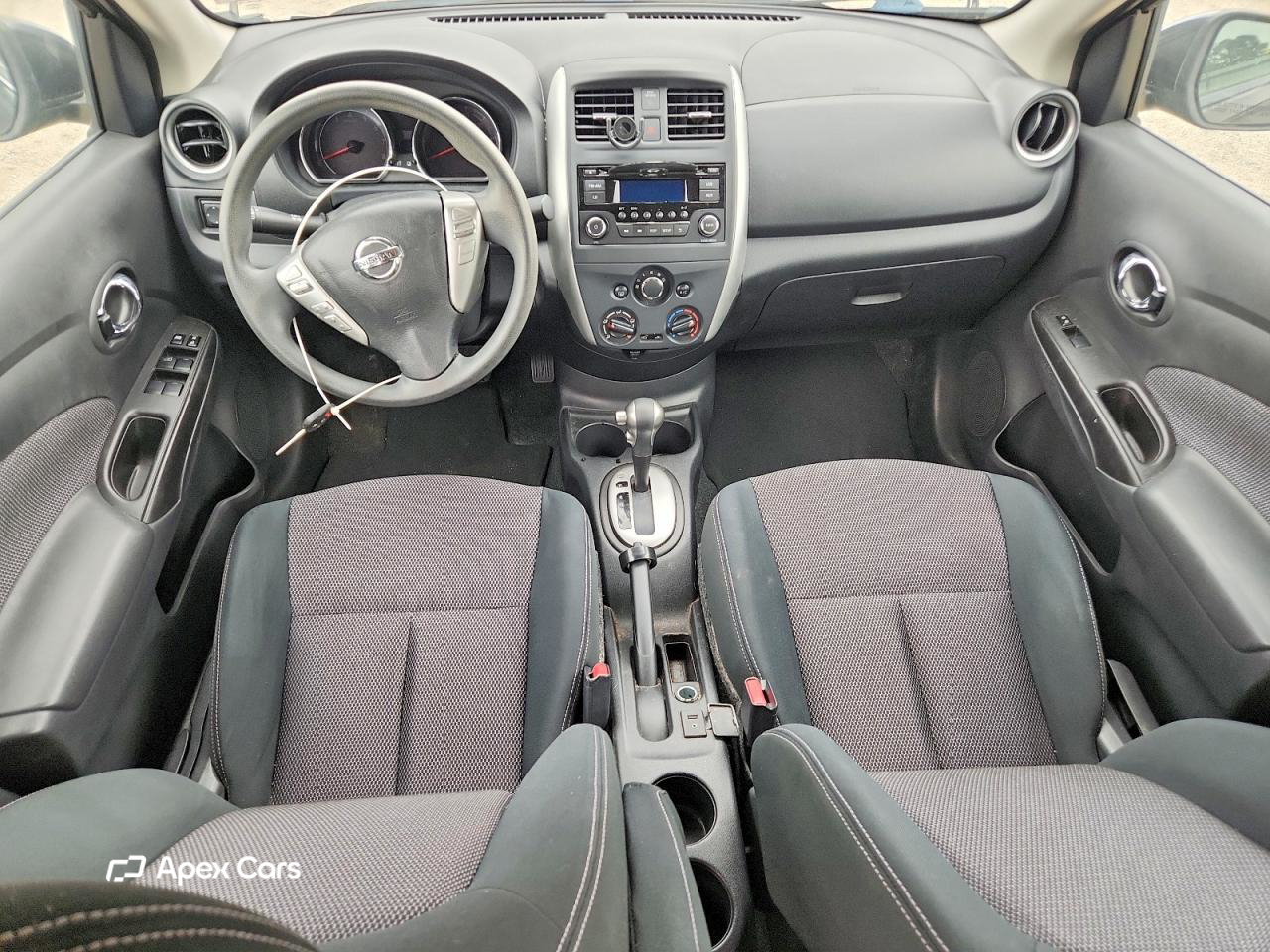 Nissan Versa 2016