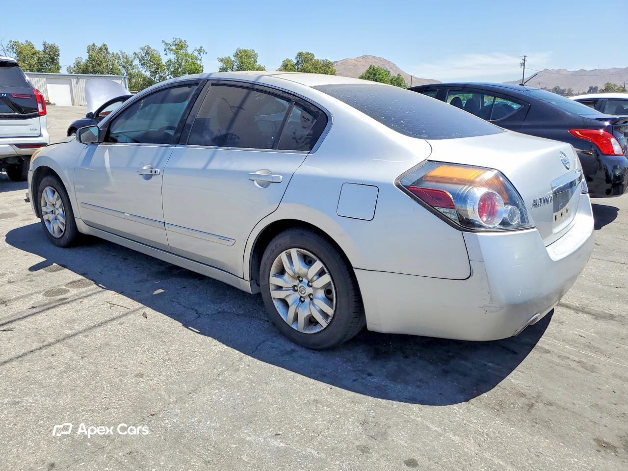 Nissan Altima 2012