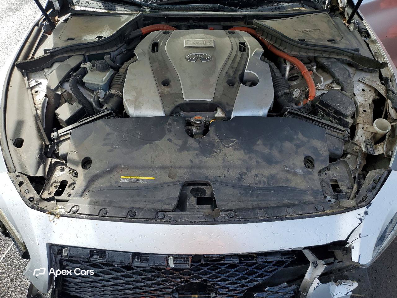 Infiniti Q50 2015
