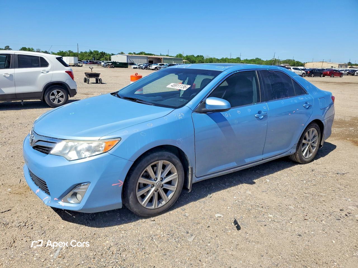 Toyota Camry 2012