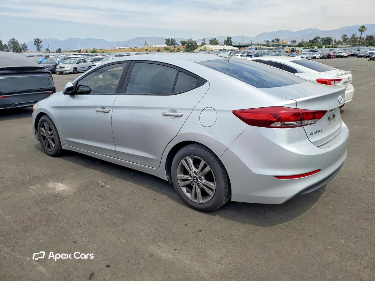 Hyundai Elantra 2017