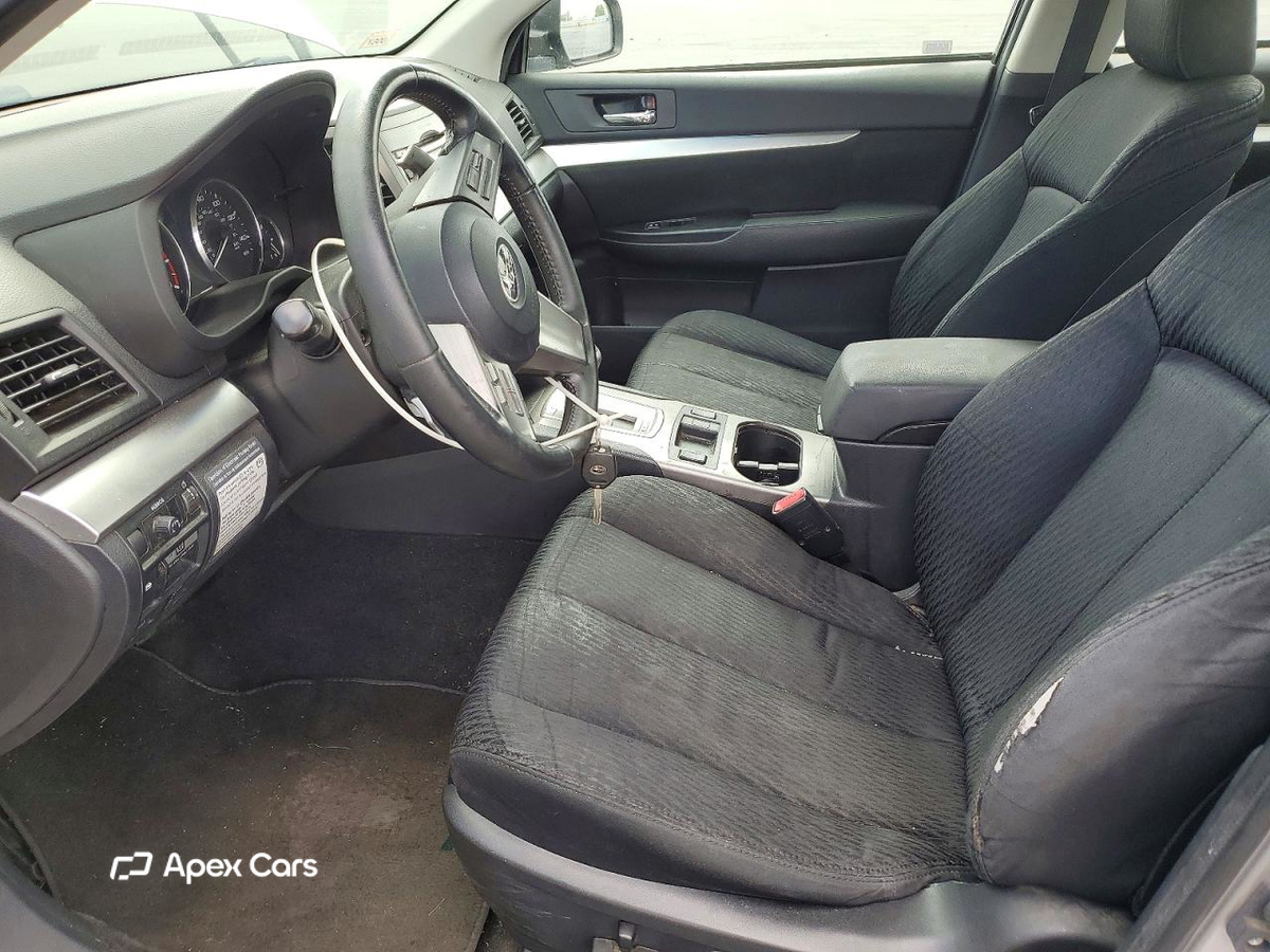 Subaru Legacy 2011