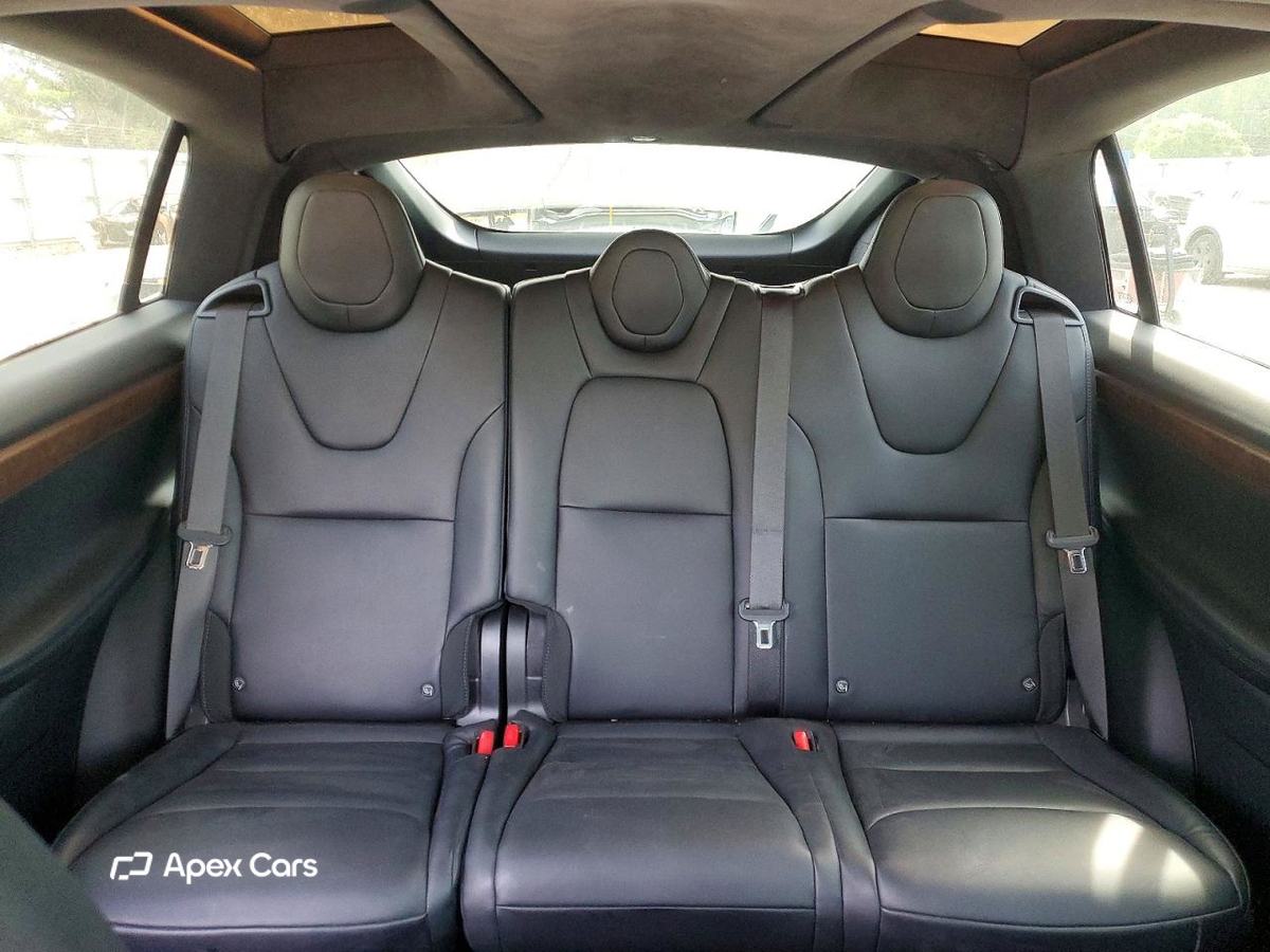 Tesla Model X 2020