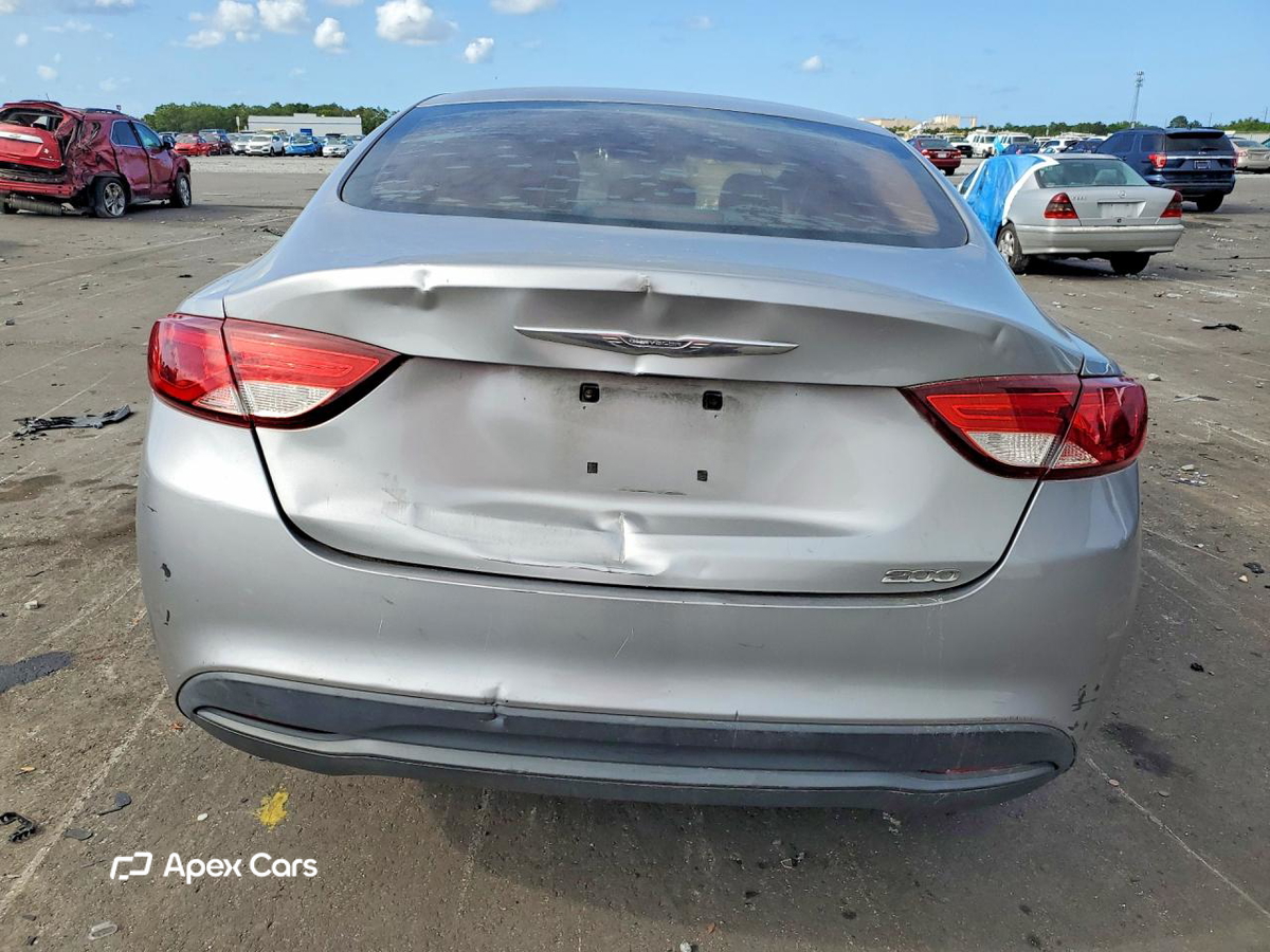 Chrysler 200 2016