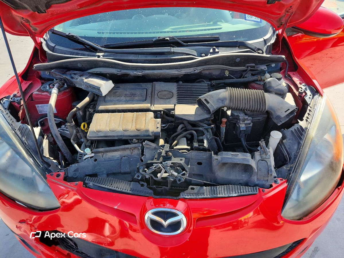 Mazda 2 2013