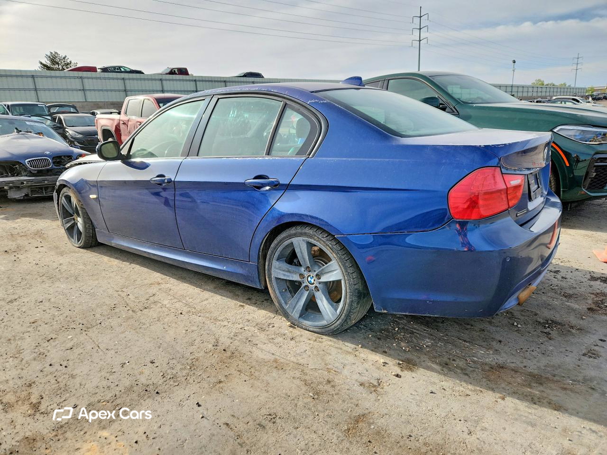 BMW Series 3 2011