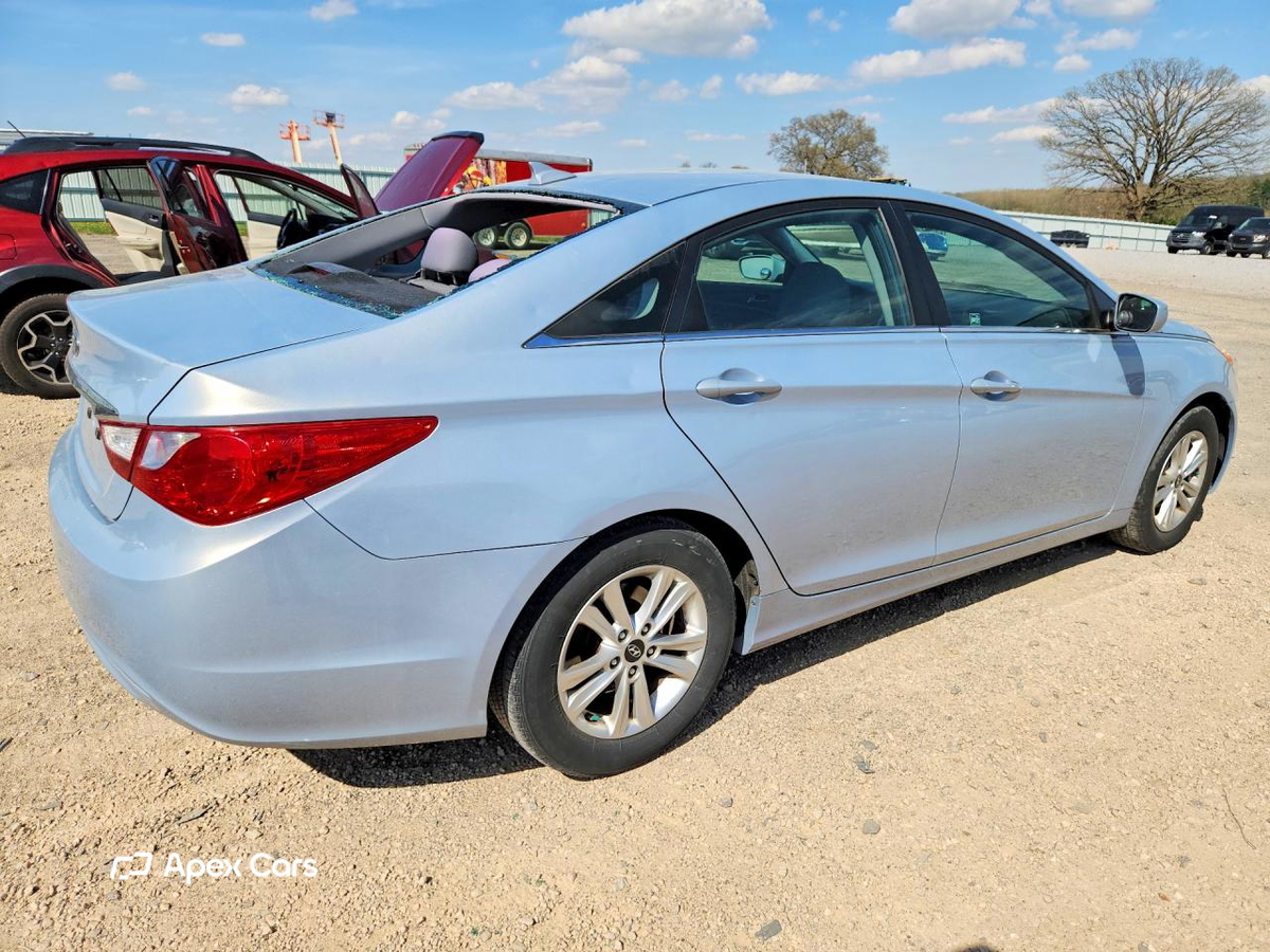 Hyundai Sonata 2012
