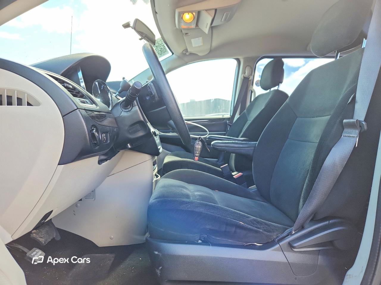 Dodge Caravan 2016