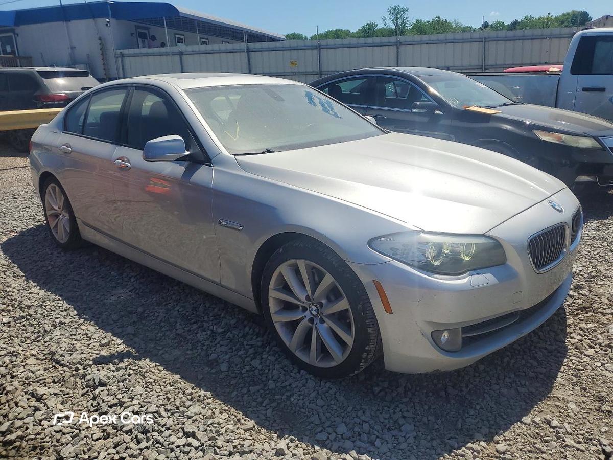 BMW Series 5 2011