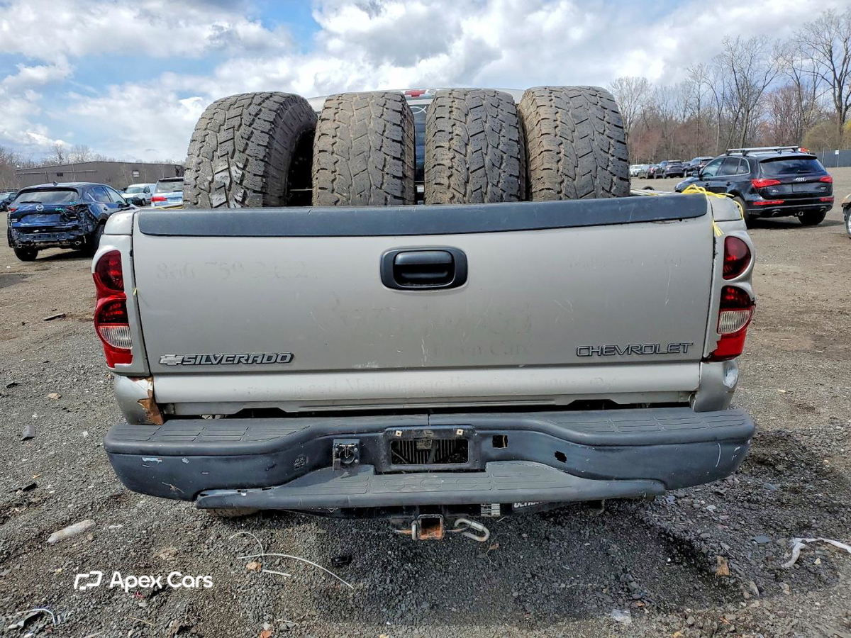 Chevrolet Silverado 2003