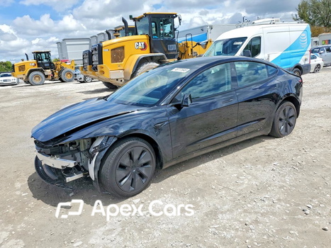 Tesla Model 3 2025 - Image 1 of 14