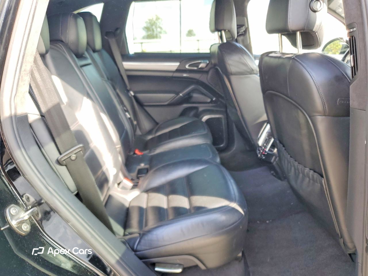 Porsche Cayenne 2013