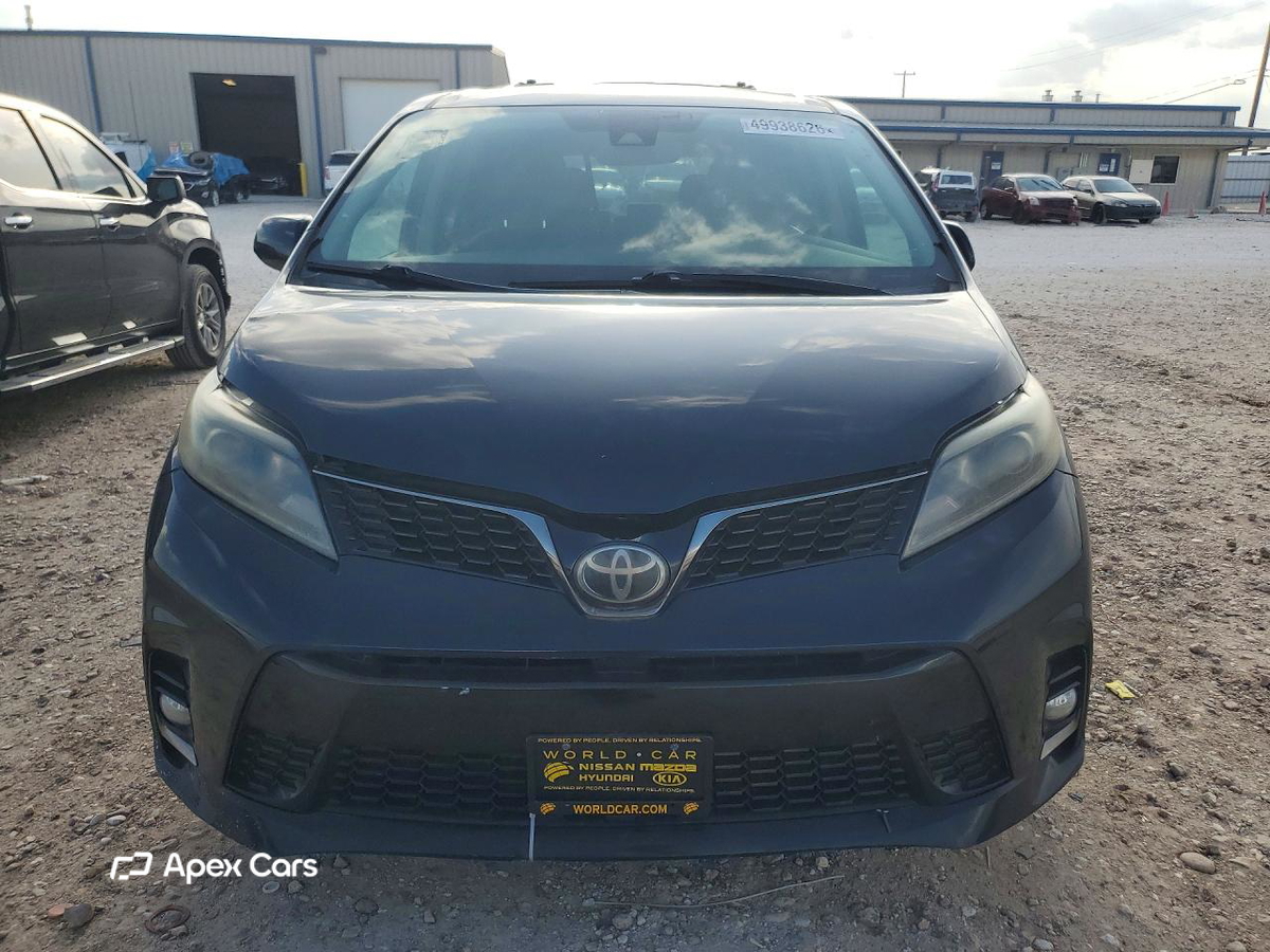 Toyota Sienna 2018