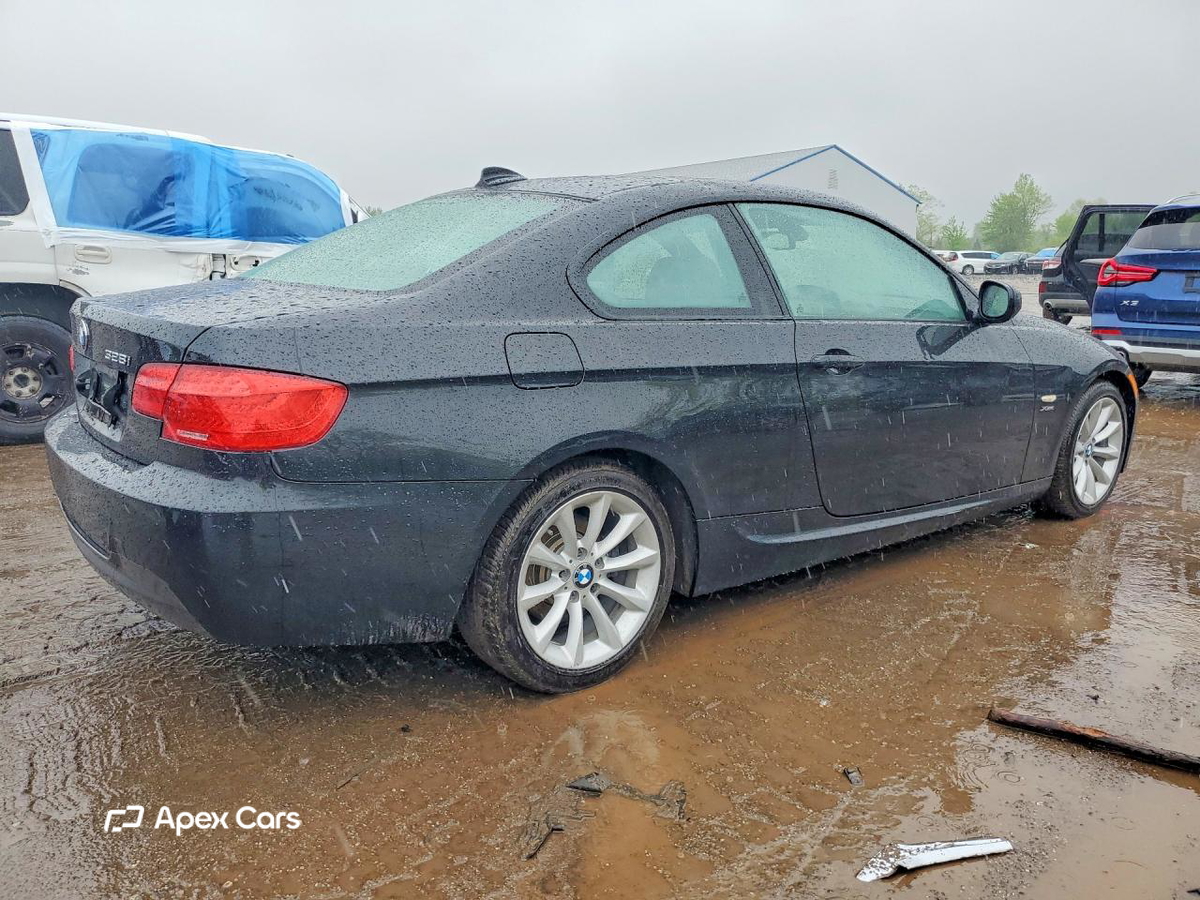 BMW Series 3 2012