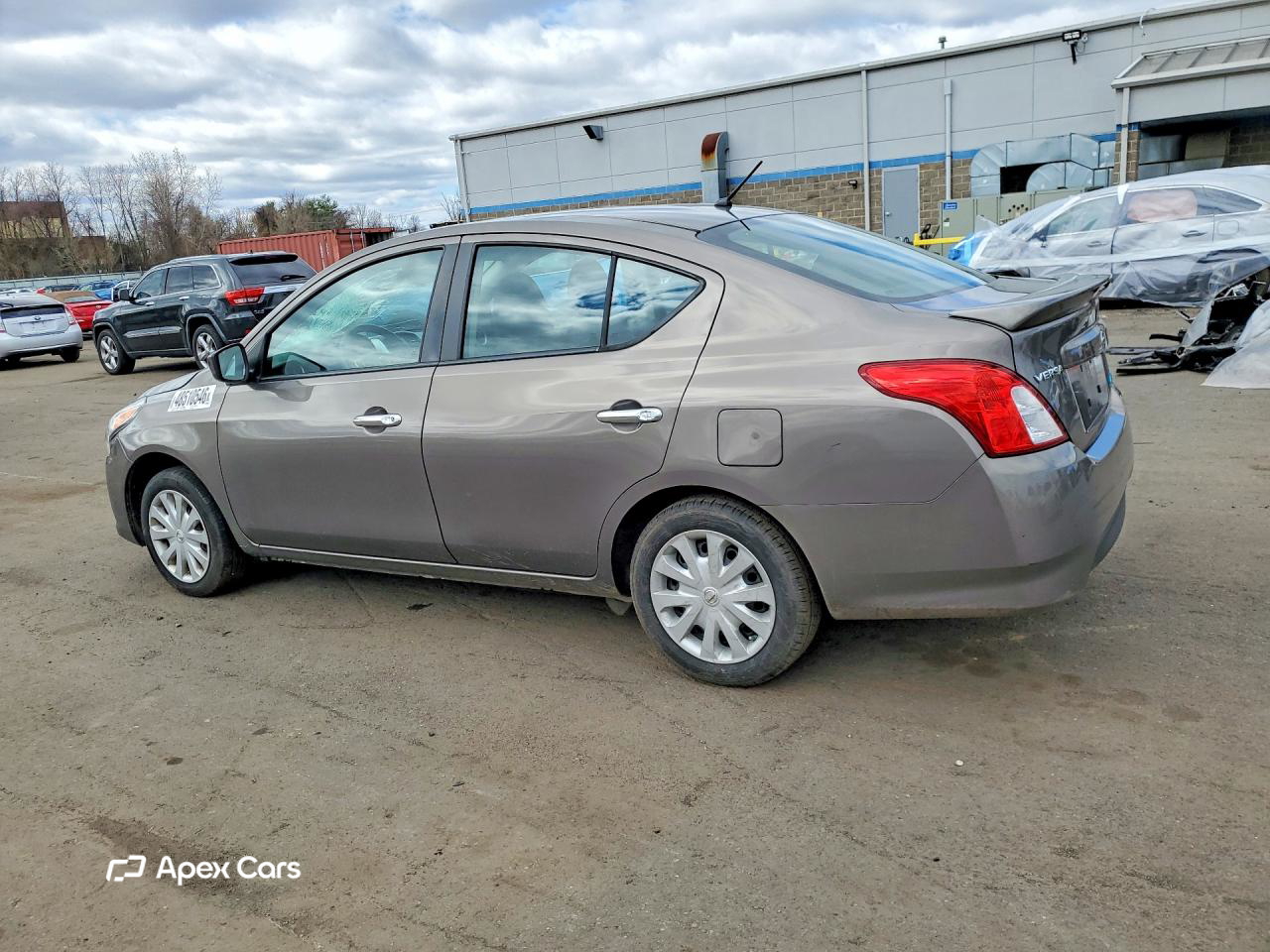 Nissan Versa 2015