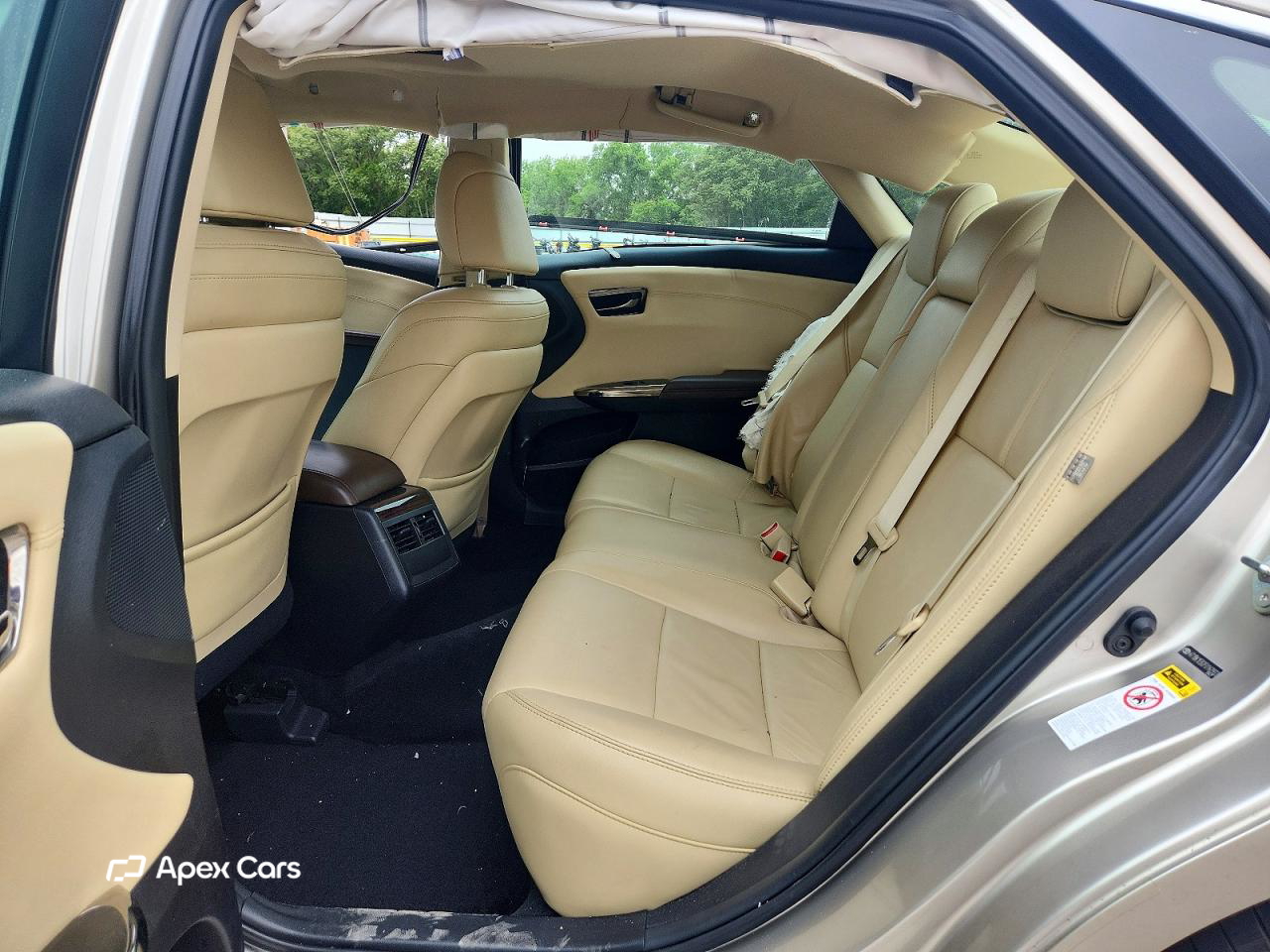 Toyota Avalon 2015