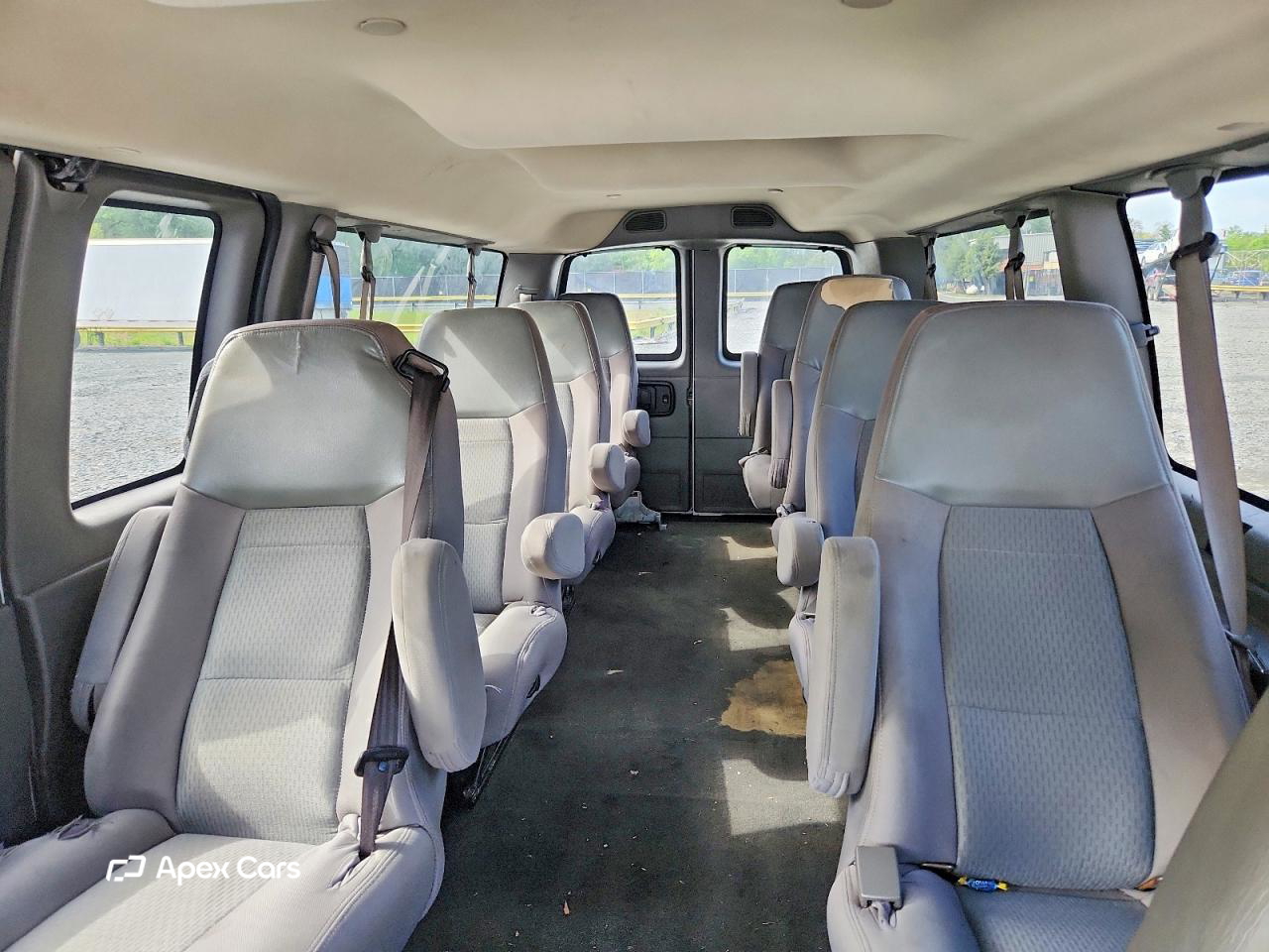 Chevrolet Express 2016