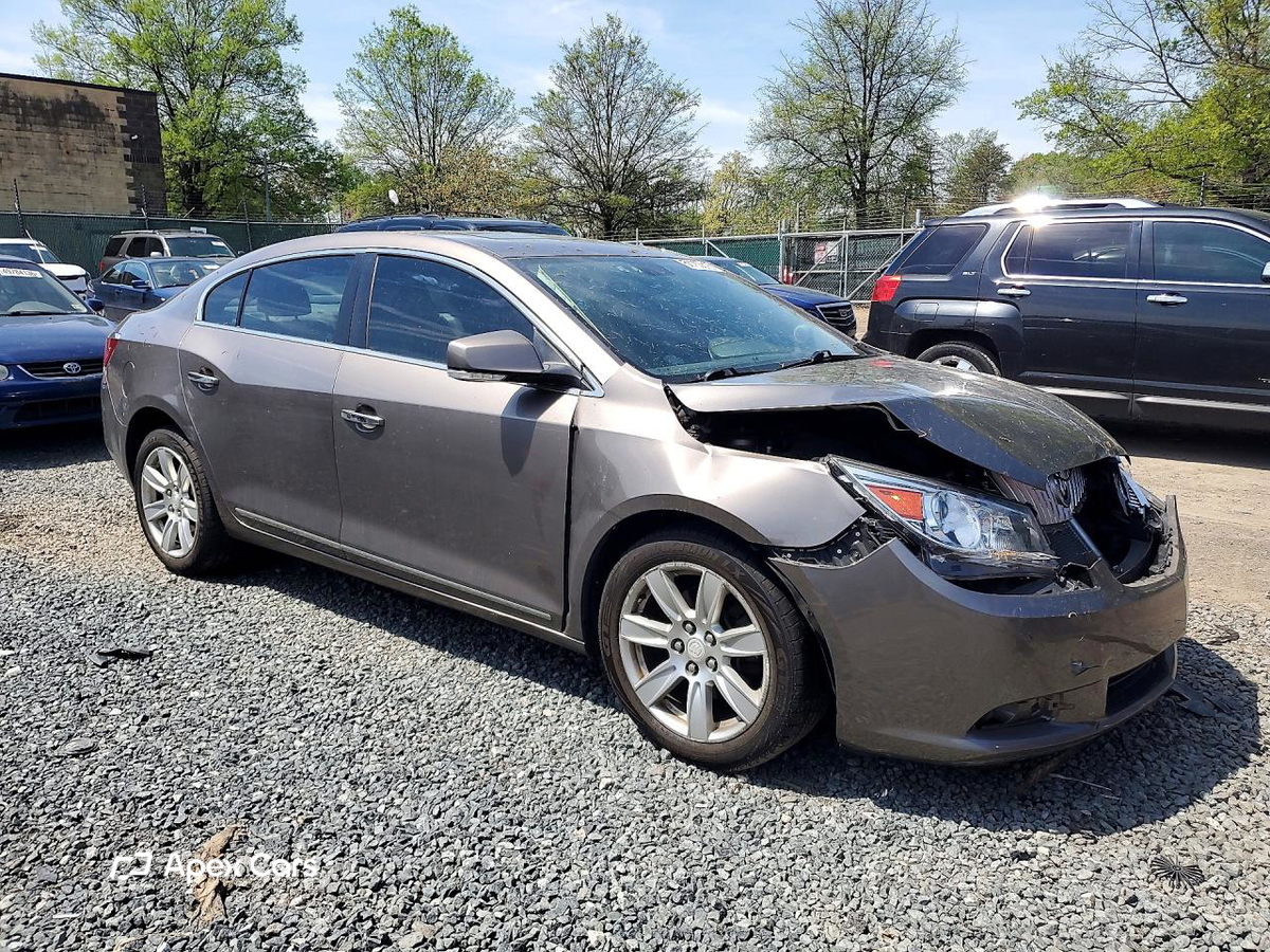 Buick LaCrosse 2011
