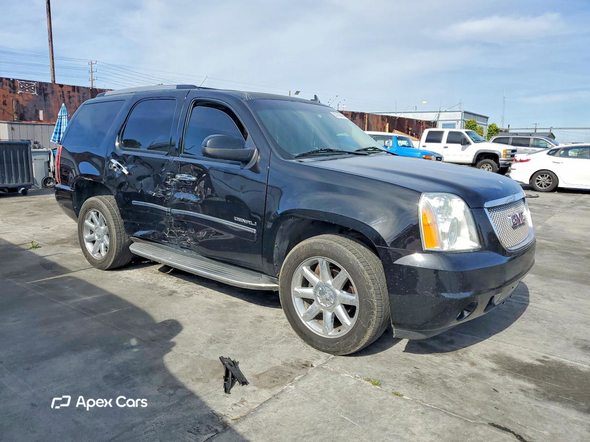 GMC Yukon 2013