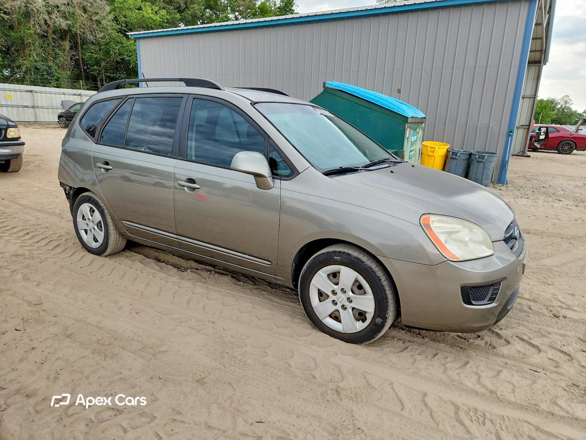 Kia Rondo 2009