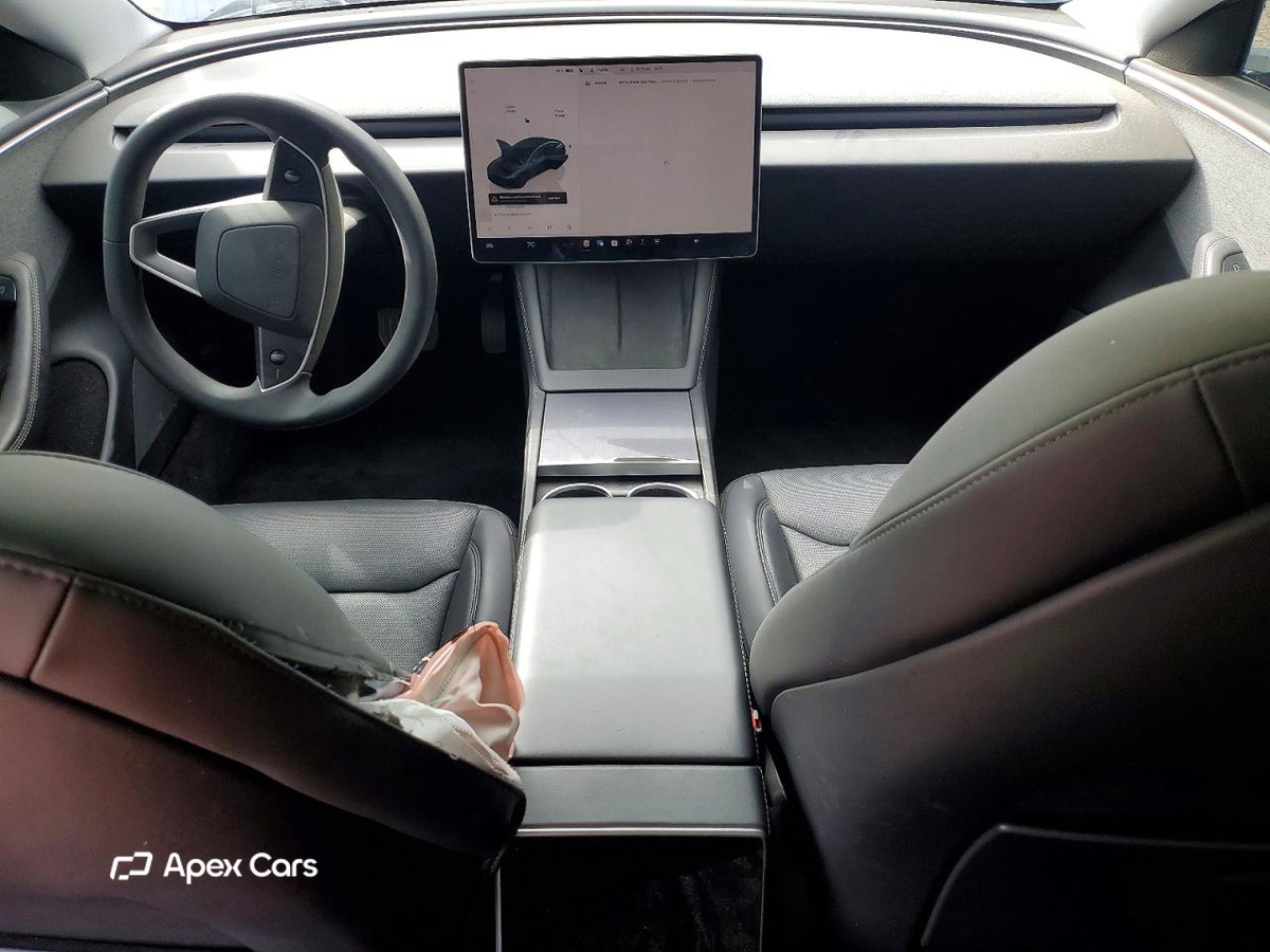 Tesla Model 3 2025
