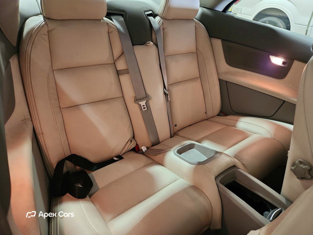 Volvo C70 2012