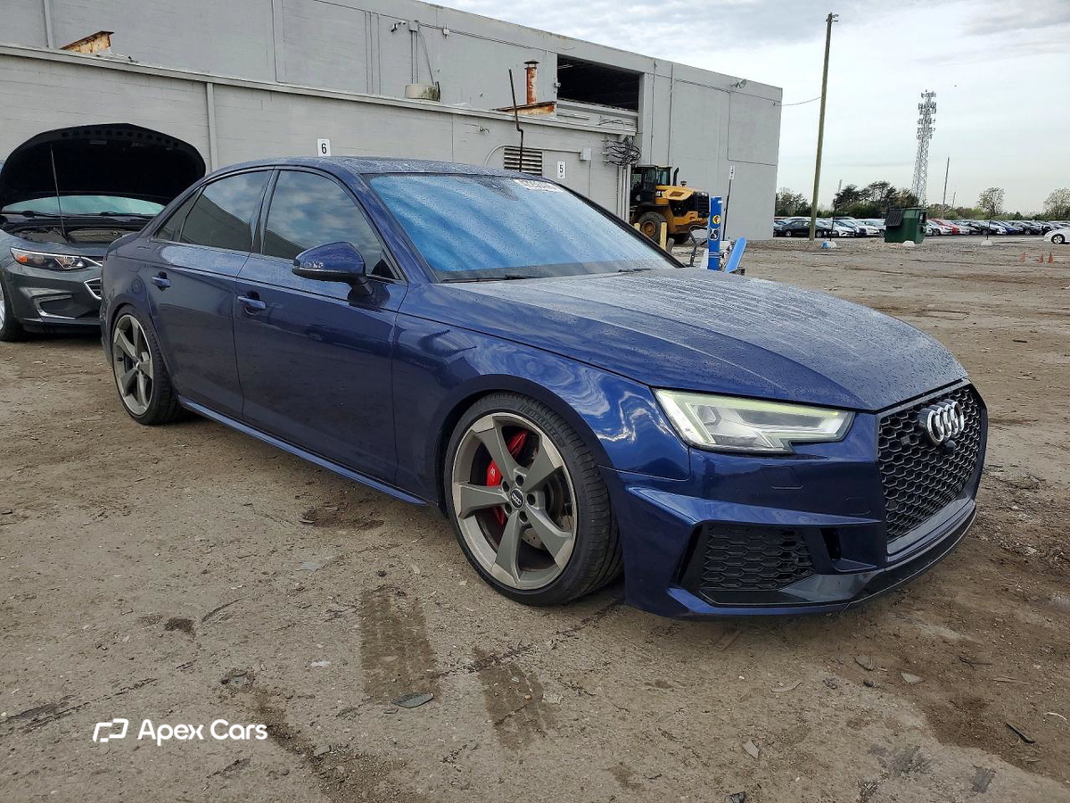 Audi RS4 2018
